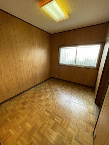 和歌山市栄谷・中古戸建・54635の洋室