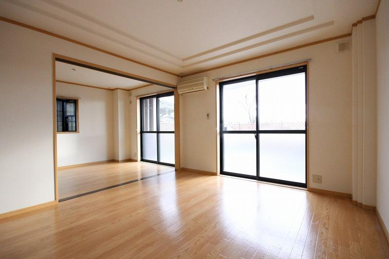 マウントック・レオの居間・リビング|※お部屋により仕様が異なる場合があります。