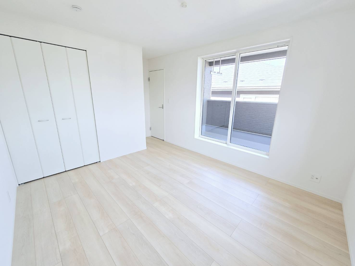 クレイドルガーデン八戸市南類家　第3　3号棟の洋室