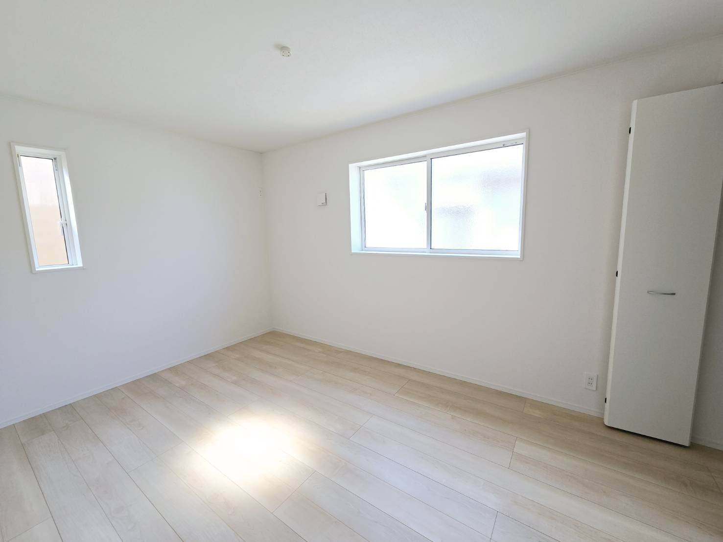 クレイドルガーデン八戸市南類家　第3　3号棟の洋室