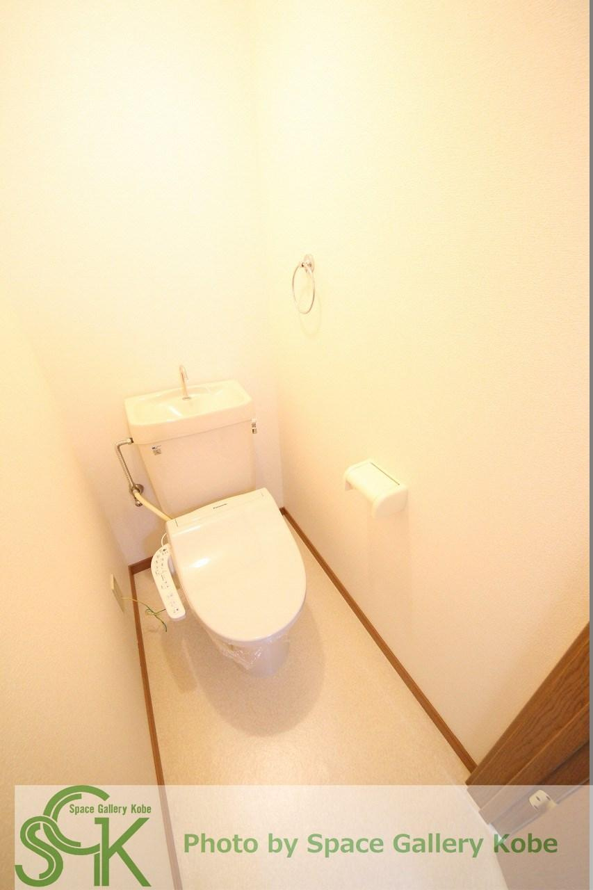 ヒューマンビレッジＢのトイレ|※お部屋により仕様が異なる場合があります。