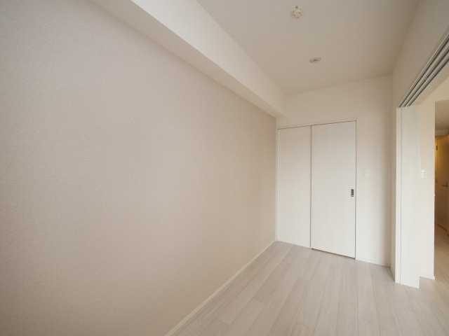 スプランディッド新大阪Ⅴの洋室