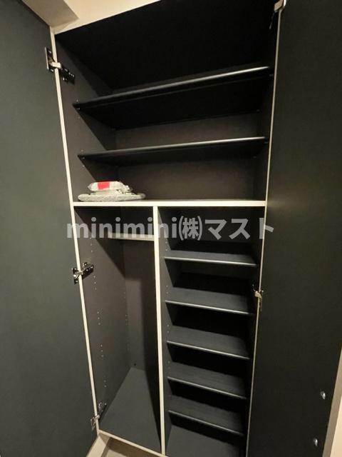 ブランシュ今里の収納