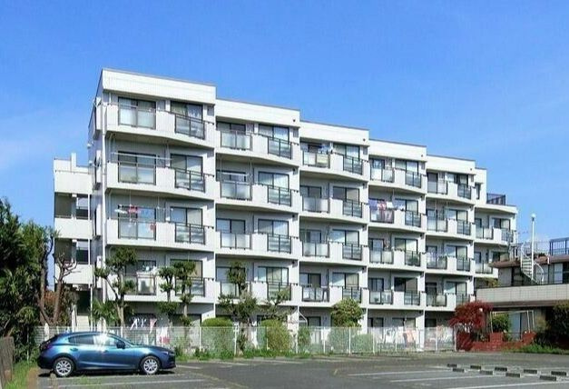 アルス立川の外観