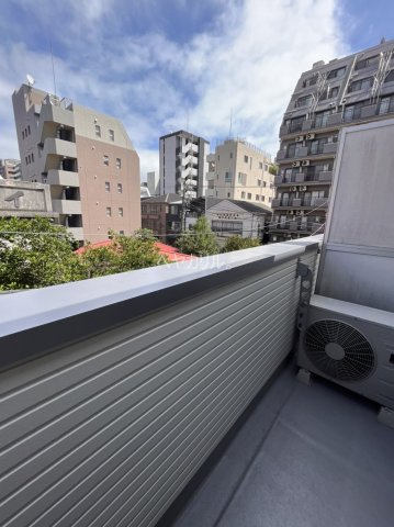 【バルコニー】 | ファーストホーム吉野町 | 同建物別部屋参考
