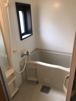 【浴室】 | ピュアドームパルトーネ博多 | 別号室の写真になります。現況優先。