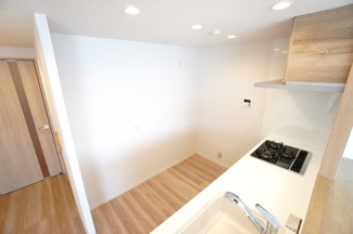 【キッチン】 | 【上質リノベ】ローレルコートアネスト宮島口 | 室内（2025年3月22日13：00頃）撮影