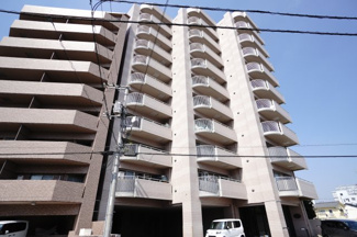 【外観】 | 【上質リノベ】ローレルコートアネスト宮島口 | 現地（2025年3月22日13：00頃）撮影