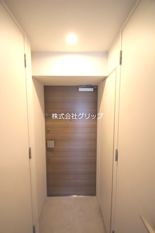 BPRレジデンスMotomachi Bay Sideの玄関