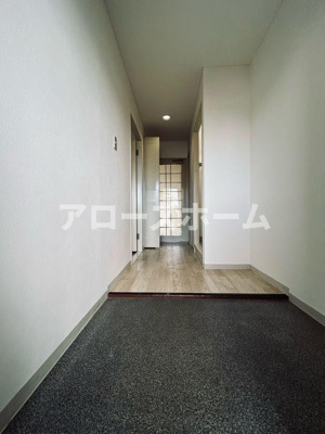 【玄関】 | パールヒル清水ヶ丘 | ※室内写真は前回募集の3階別室につきイメージです