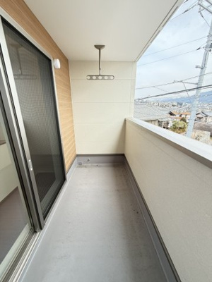 【バルコニー】 | 八幡2丁目戸建