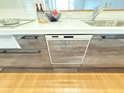 【キッチン】 | 八幡2丁目戸建 | 食器洗い乾燥機で家事の時短