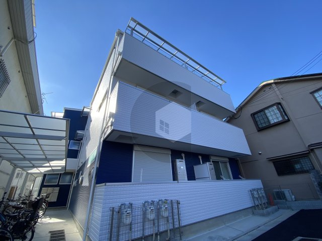 ロックヒルズ高井田元町の外観