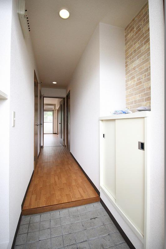 カーサベガの玄関|※お部屋により仕様が異なる場合があります。