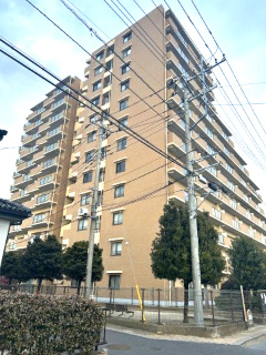 3LDK+WIC 南東向き　駅徒歩約15分の外観