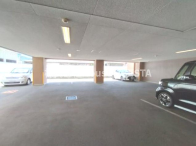 【駐車場】 | アルファレガロ兵庫