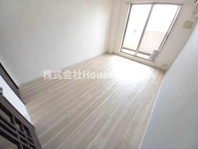 【寝室】 | アルファレガロ兵庫