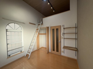 【内装】 | アイランドコロニー | 他のお部屋の写真です