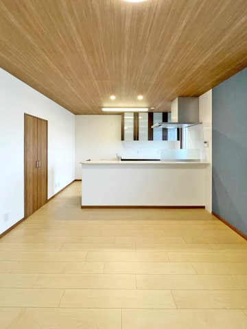 横尾2団地87号棟の居間・リビング