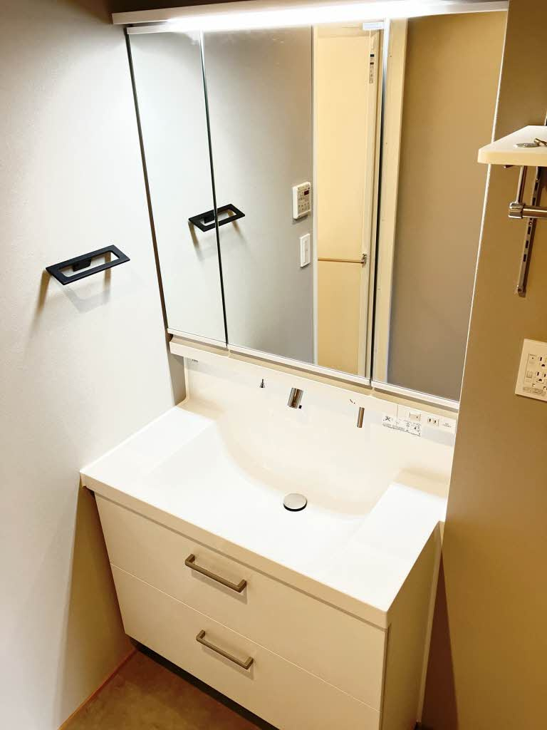 熊本市中央区新町３丁目の賃貸マンションの独立洗面台