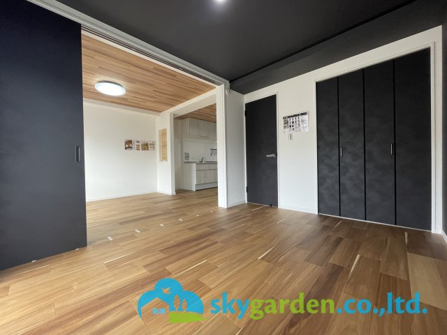 日栄ハイム平塚の洋室