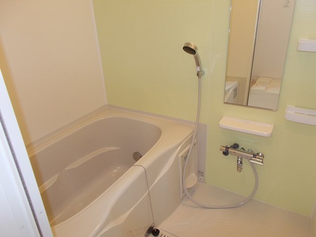 シェルト　ストーリアの浴室