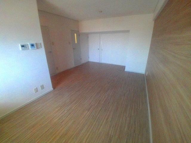 アングラーダムの居間・リビング