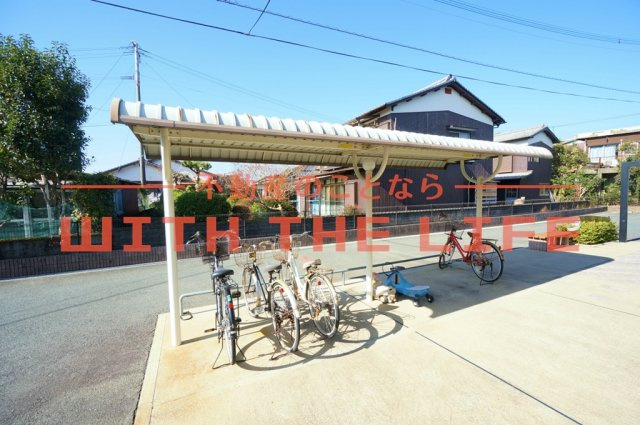 ローズマリーⅡ【10,000円キャッシュバック対象物件】のその他共用部分|落ち着いた玄関です