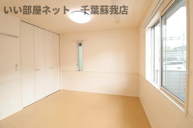 ブリランテAの洋室|広々とした洋室です