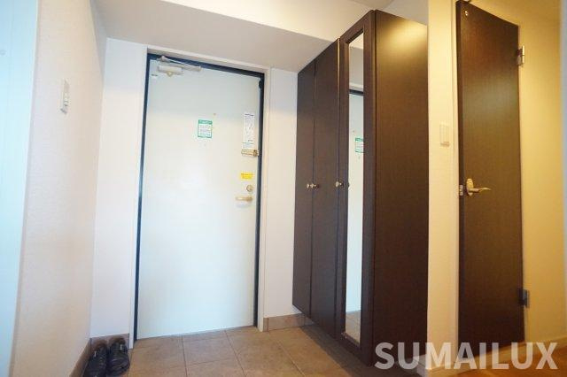 熊本市中央区本山町の賃貸マンションの玄関