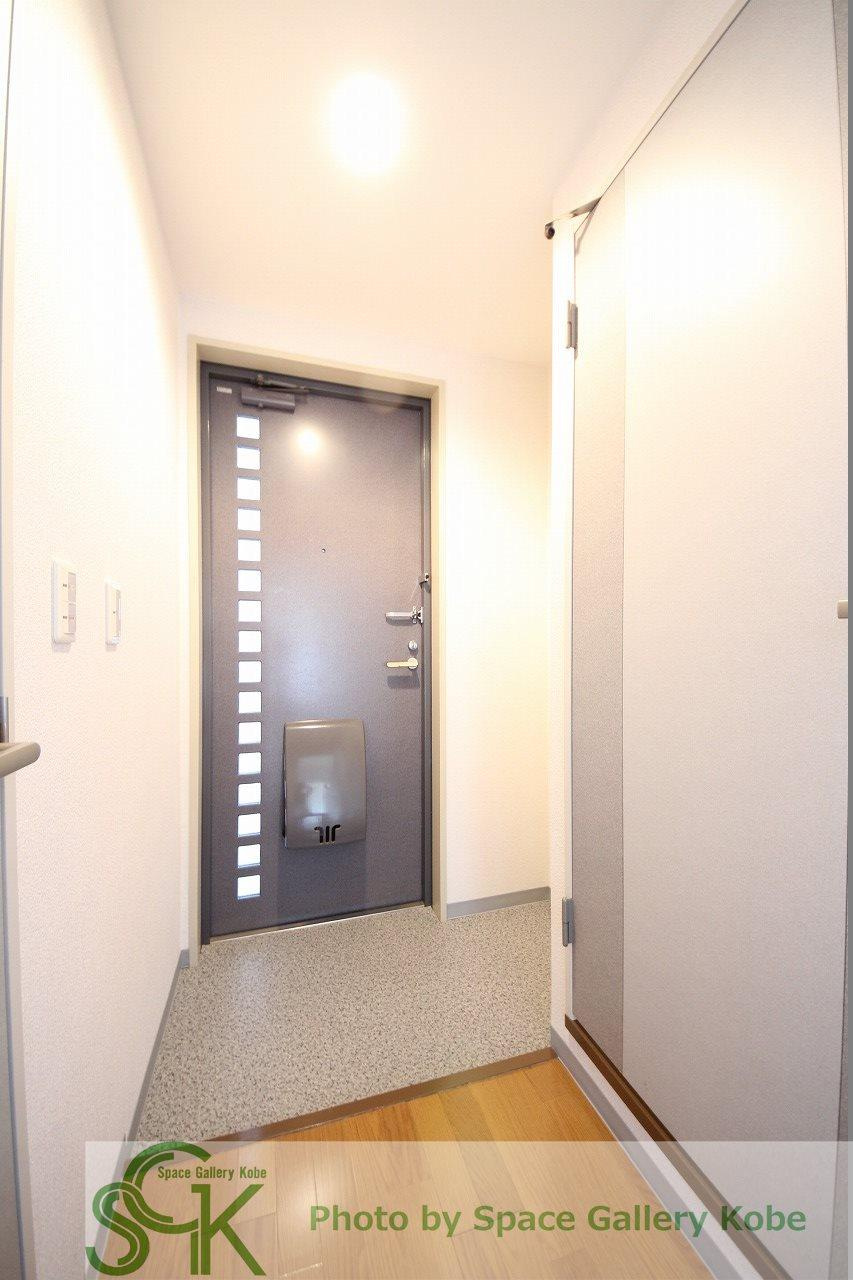 井吹東シティコートの玄関|※お部屋により仕様が異なる場合があります。