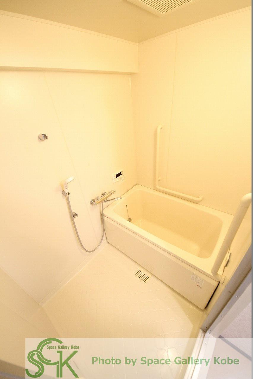 井吹東シティコートの浴室|※お部屋により仕様が異なる場合があります。