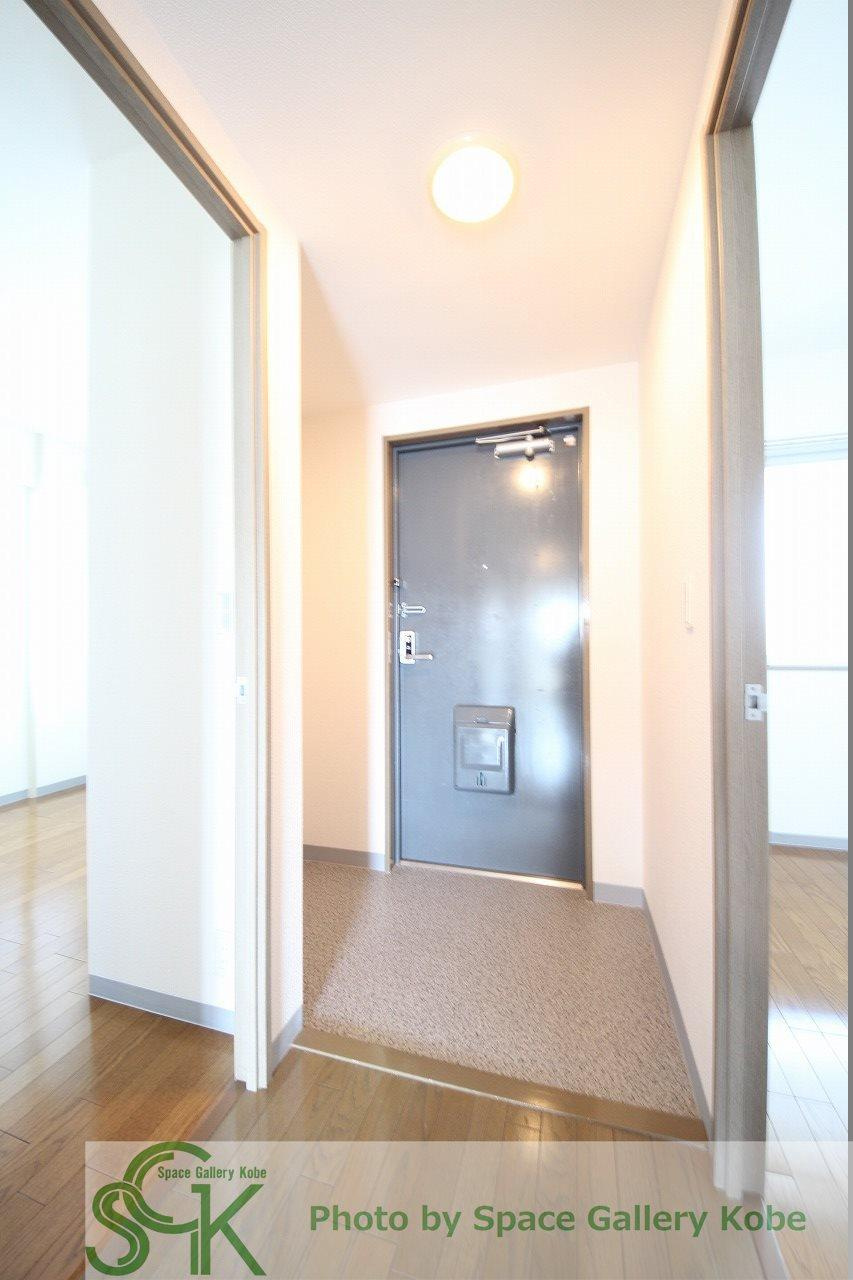 井吹東シティコートの玄関|※お部屋により仕様が異なる可能性があります。