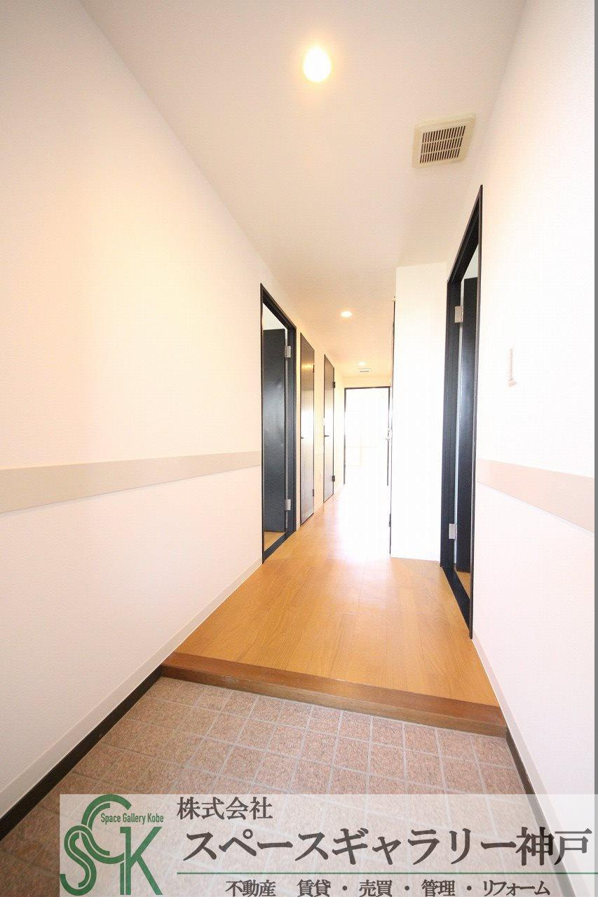 井吹西シティコートの玄関|※お部屋により仕様が異なる場合があります。