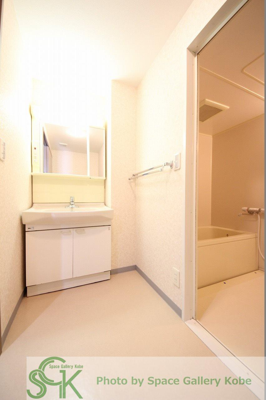 井吹西シティコートの洗面所|※お部屋により仕様が異なる可能性があります。