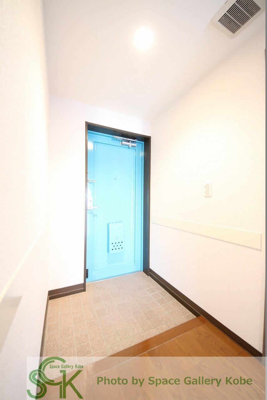 井吹西シティコートの玄関|※お部屋により仕様が異なる場合があります。