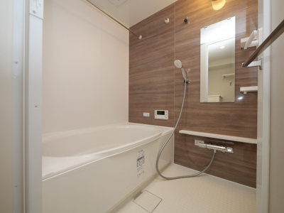 【浴室】 | コンフォリア・リヴ新大阪西宮原ソルテラス | 日々の疲れを癒すお風呂付です