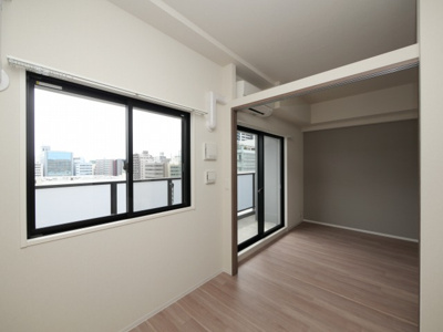 【居間・リビング】 | コンフォリア・リヴ新大阪西宮原ソルテラス | 使いやすいリビングです