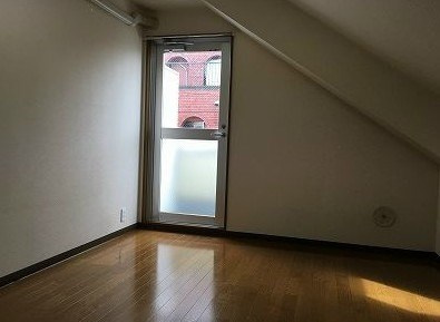 やまひろビルの寝室