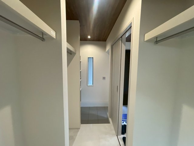 横浜市金沢区富岡西4丁目 新築戸建て【仲介手数料無料】カースペース2台