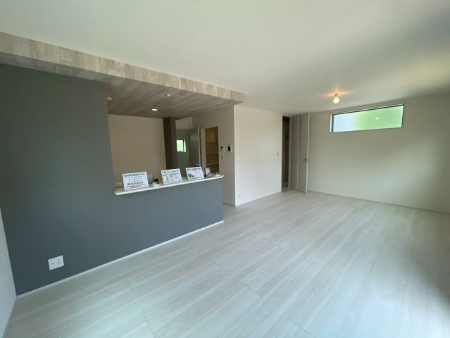 横浜市金沢区富岡西4丁目 新築戸建て【仲介手数料無料】カースペース2台