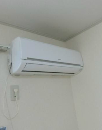 モナ氷川