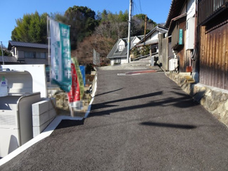 【前面道路含む現地写真】
