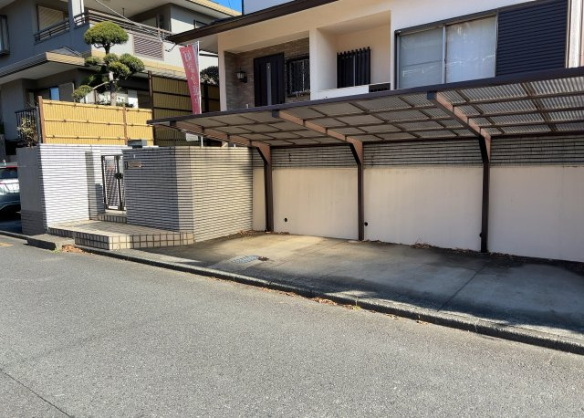 【外観】 | 販売されている全ての土地が、宅地用の土地であるとは限りません。都市計画法に基づき、基本的に住宅を建てることができるのは土地計画区であることに加え、市街化区域として定められている地域のみとなっています。