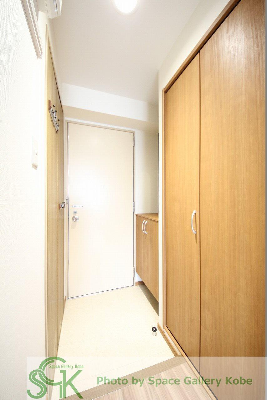 学園西カレッジハイツの玄関|※お部屋により仕様が異なる場合があります。