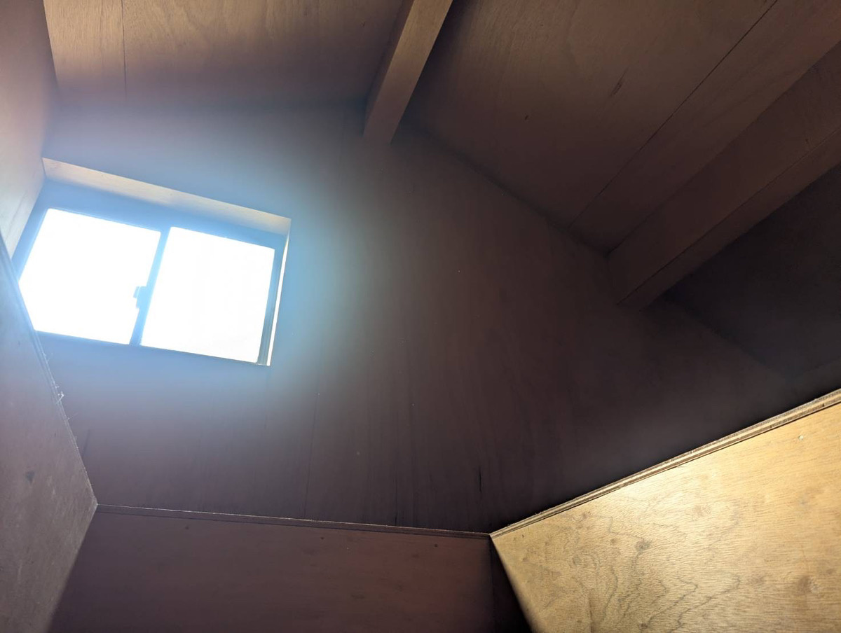 枚方市池之宮２丁目　中古戸建のその他|屋根裏です、かなりの荷物を収納出来ます。