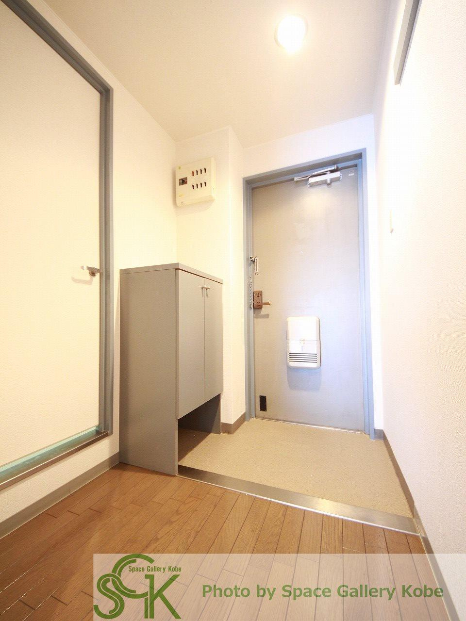 ファミールハイツの玄関|※お部屋により仕様が異なる場合があります。