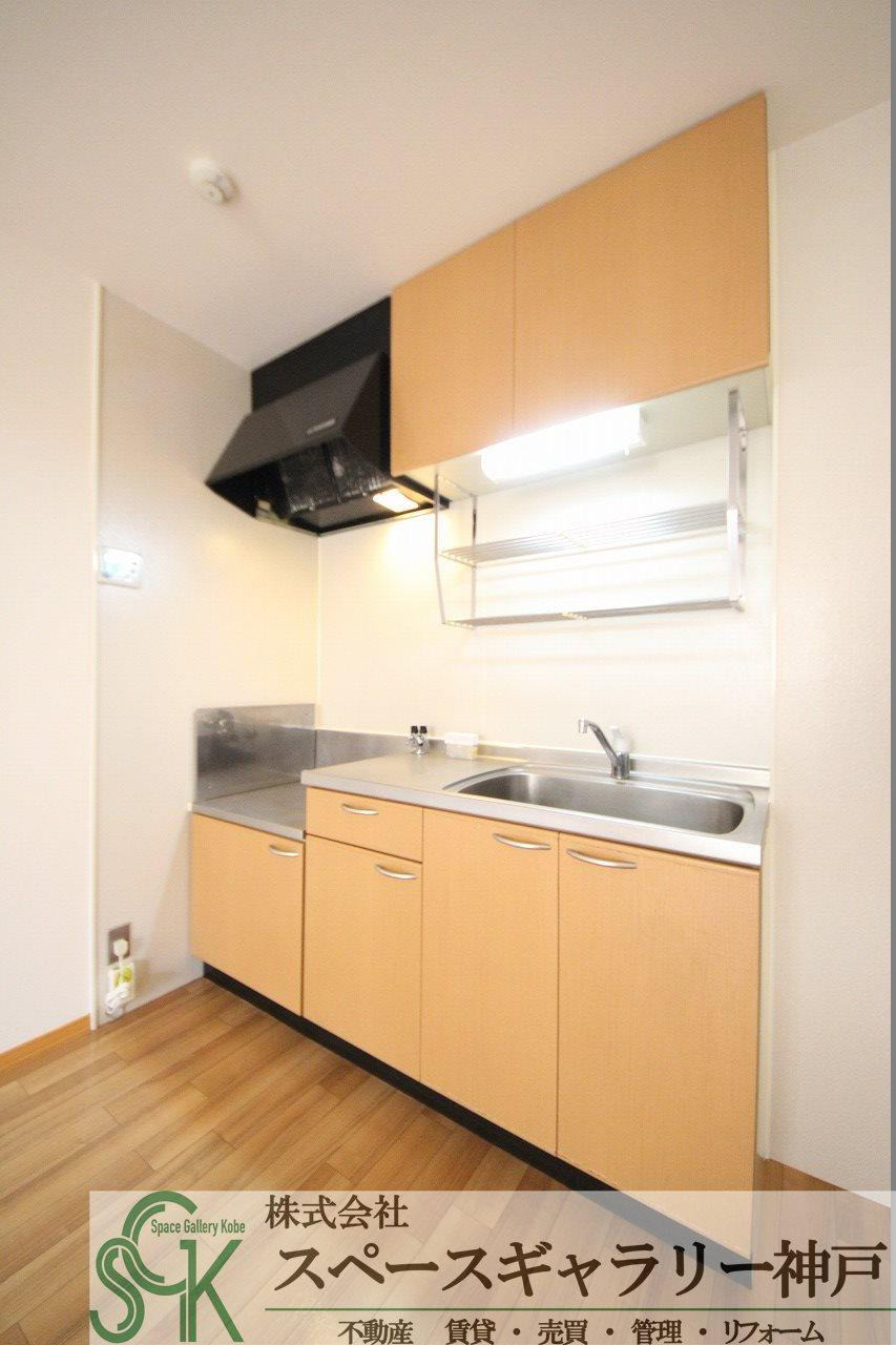 ファミールハイツのキッチン|※お部屋により仕様が異なる場合があります。