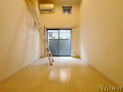 【その他】 | LIANGE栄生 | ゆったり過ごせる居間です