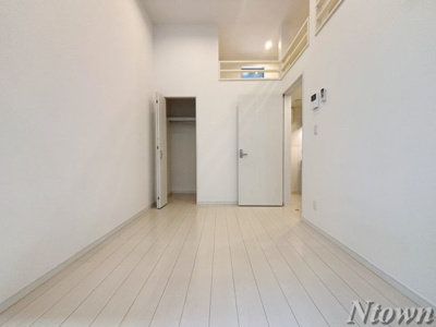 【居間・リビング】 | LIANGE栄生 | 居間です